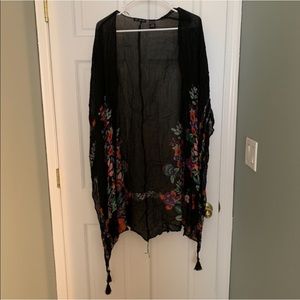 Black Floral Kimono